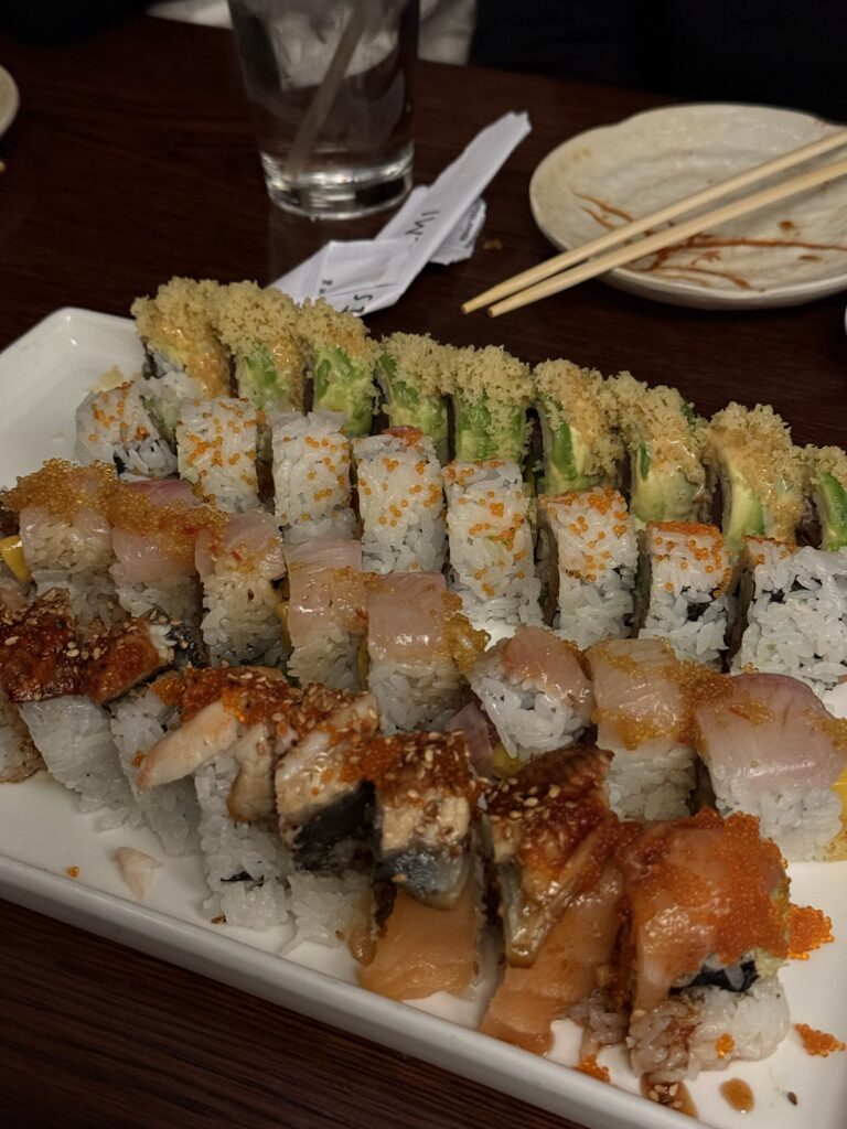 4 rolls of sushi