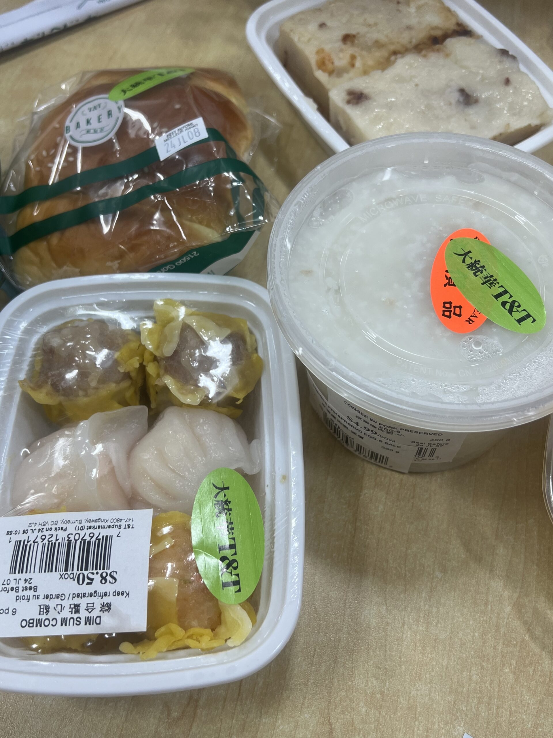 A Hidden Gem in the Heart of Metrotown: T&T Supermarket’s Food Court